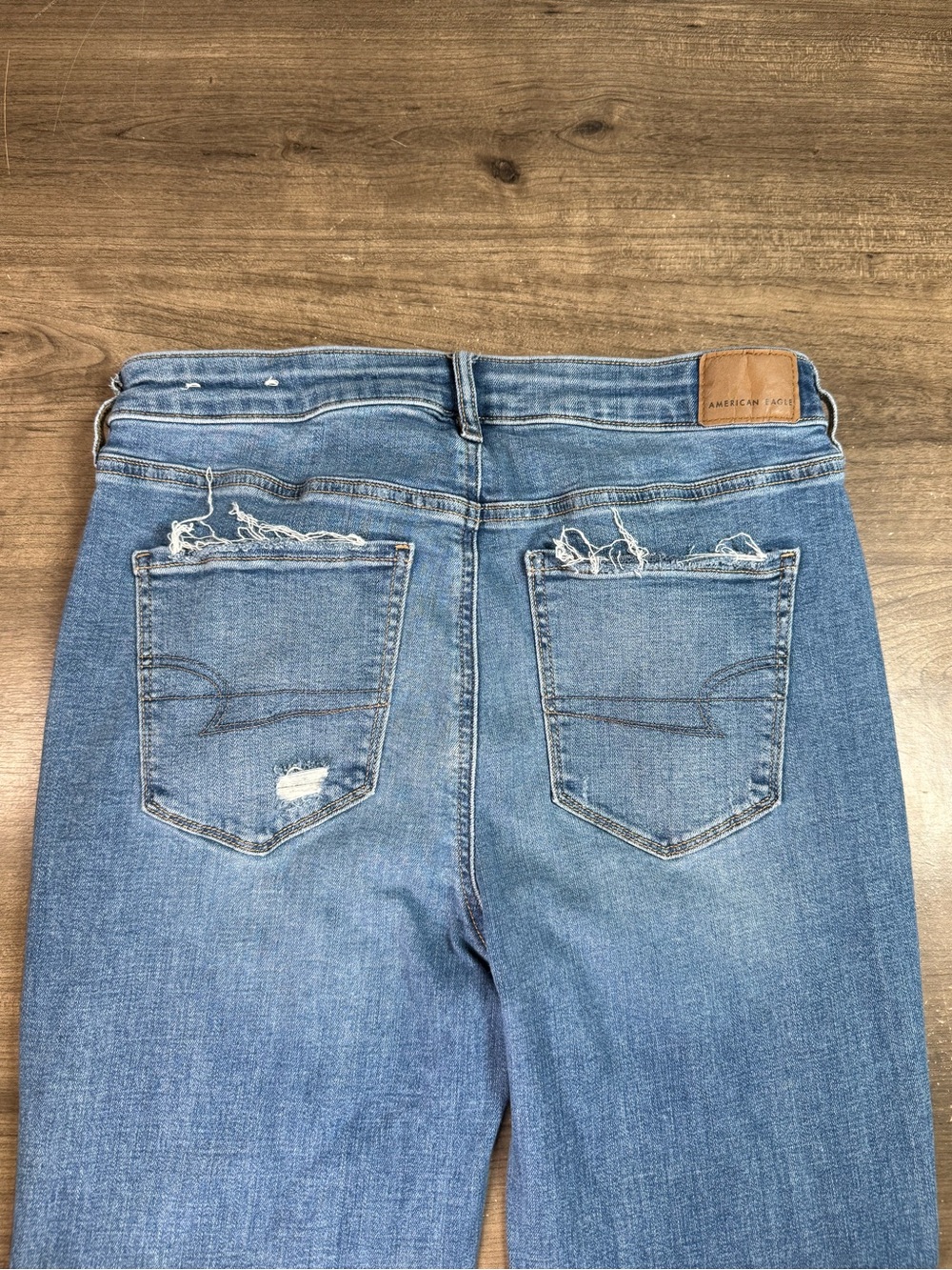 American Eagle Outfitters Women’s Flare Boot Cut Distressed Denim Jeans Size 8 - Picture 5 of 9